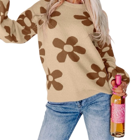 Retro Big Flower Sweater - Picture 7 of 8